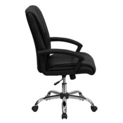 Flash Furniture Mid-Back Black LeatherSoft Swivel Manager's Office Chair With Arms -Flash Furniture GUEST 6b2558ed 683e 4a4e a9f2 78f6e18970dc